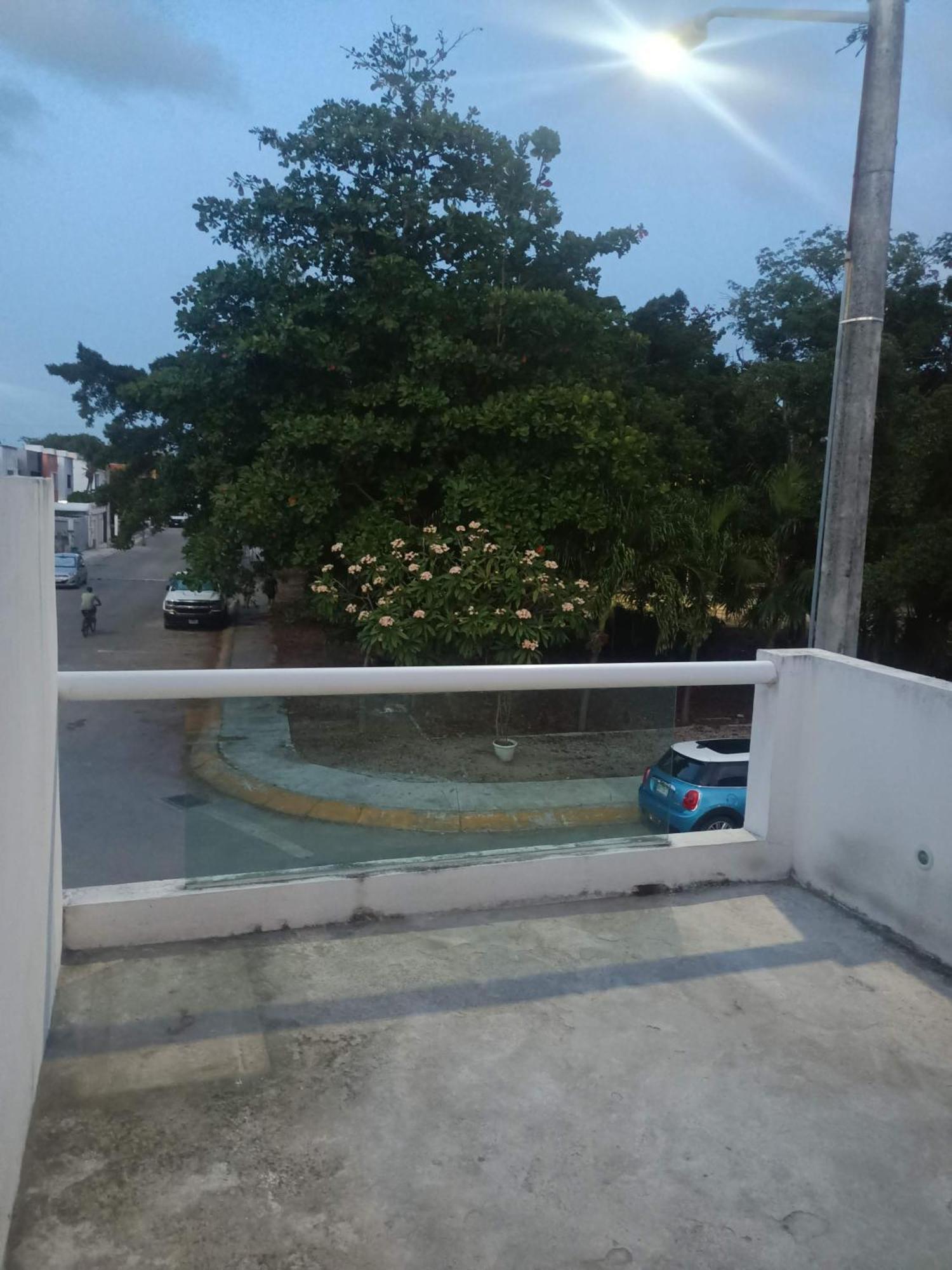 Mid-498 Centro Apartment Merida Bagian luar foto